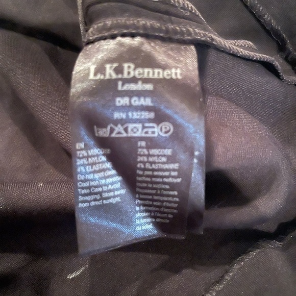 LK BENNET DR Gail black dress queen style US 2 UK 6 royalty - Picture 3 of 5